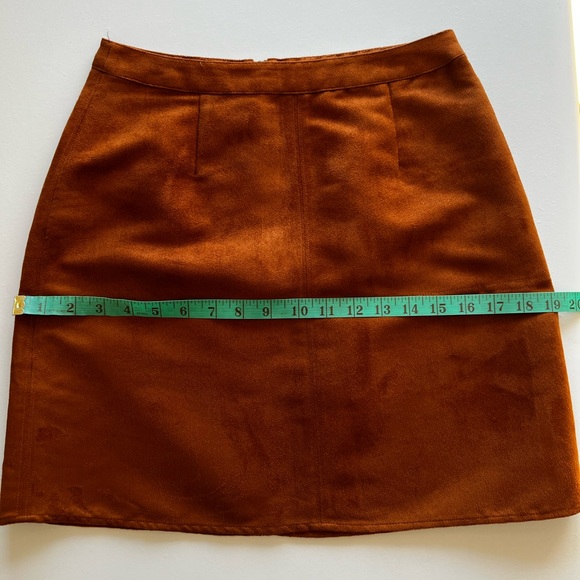 TWIK Simons Mini Skirt Women’s S - Picture 2 of 7